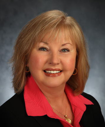 headshot of Julie Nowacki